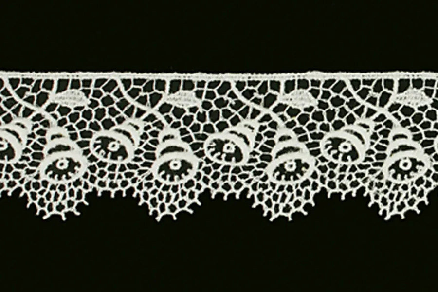 1 1/2" Off/White Cotton Vintage Lace