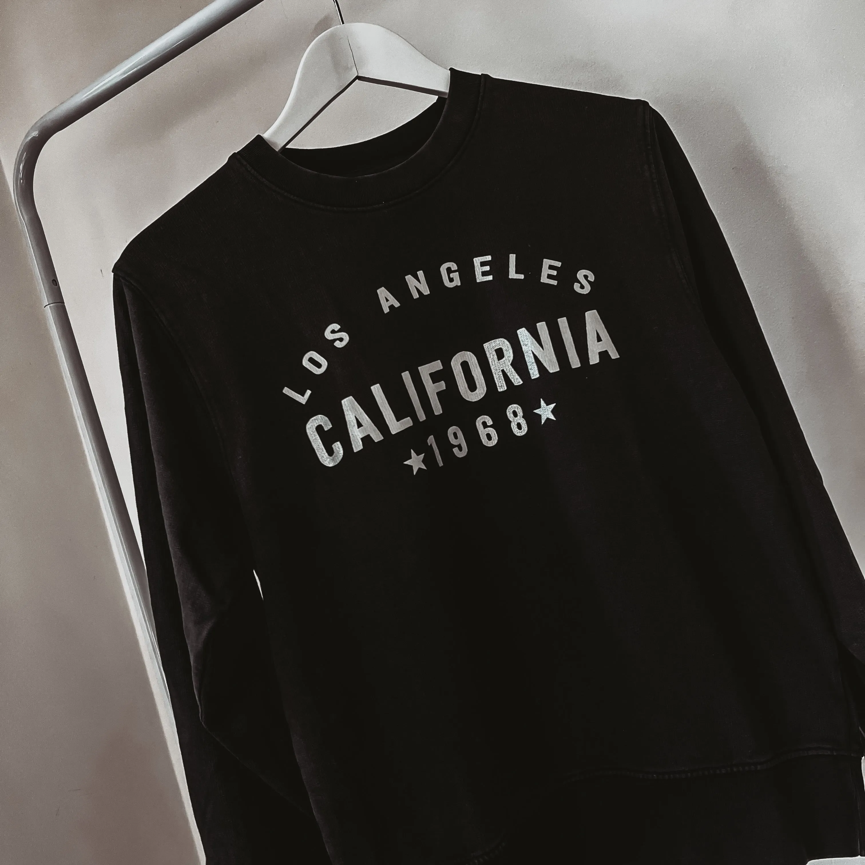 California Los Angeles Vintage BLACK/SILVER sweatshirt *NEW*