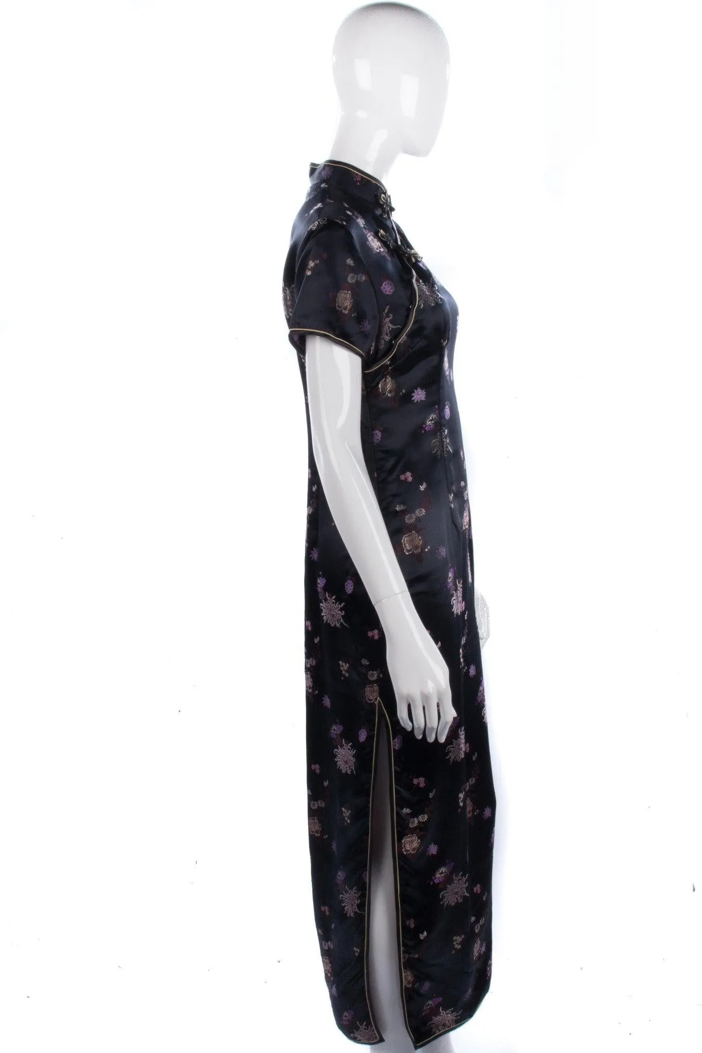 Chinese  "Dachunghwa" Long Black Embroidered Dress. Size 8