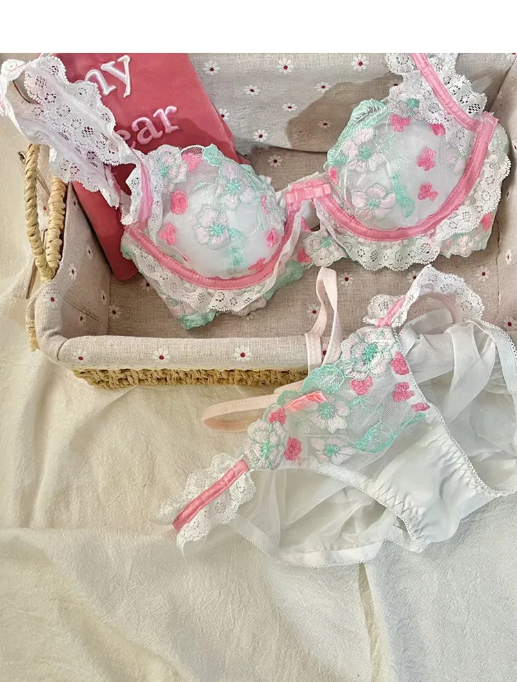 Cottage Vintage Lingerie Set