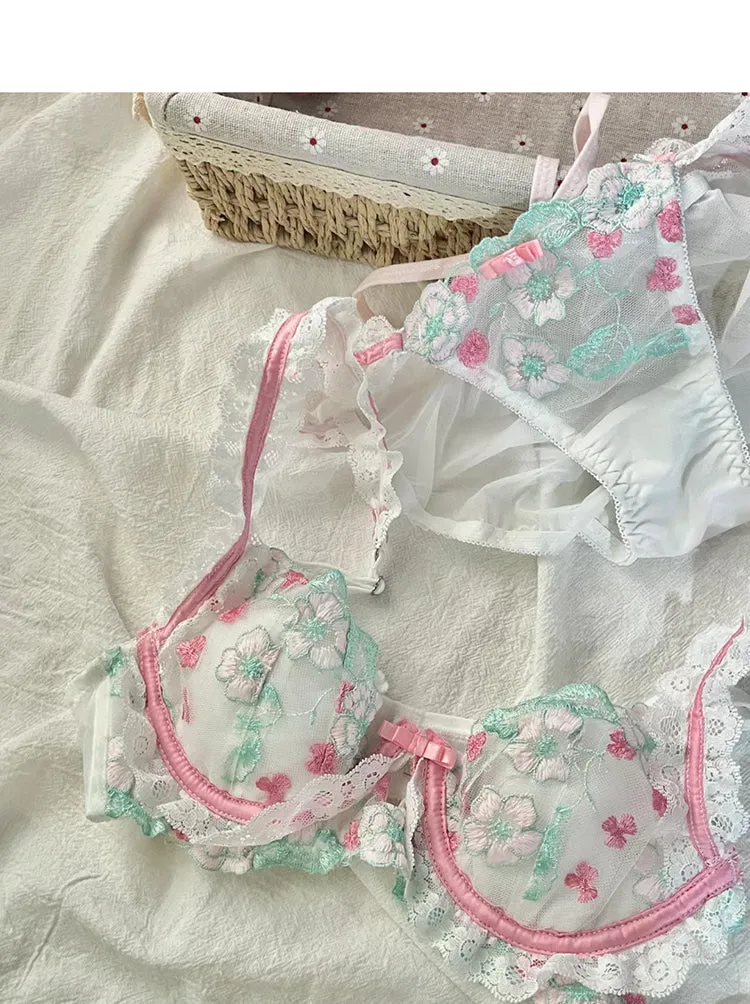 Cottage Vintage Lingerie Set