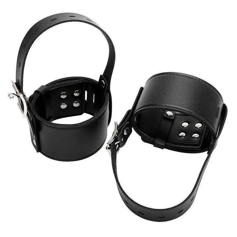 High Heels Locking Belt - Fetish Restraints