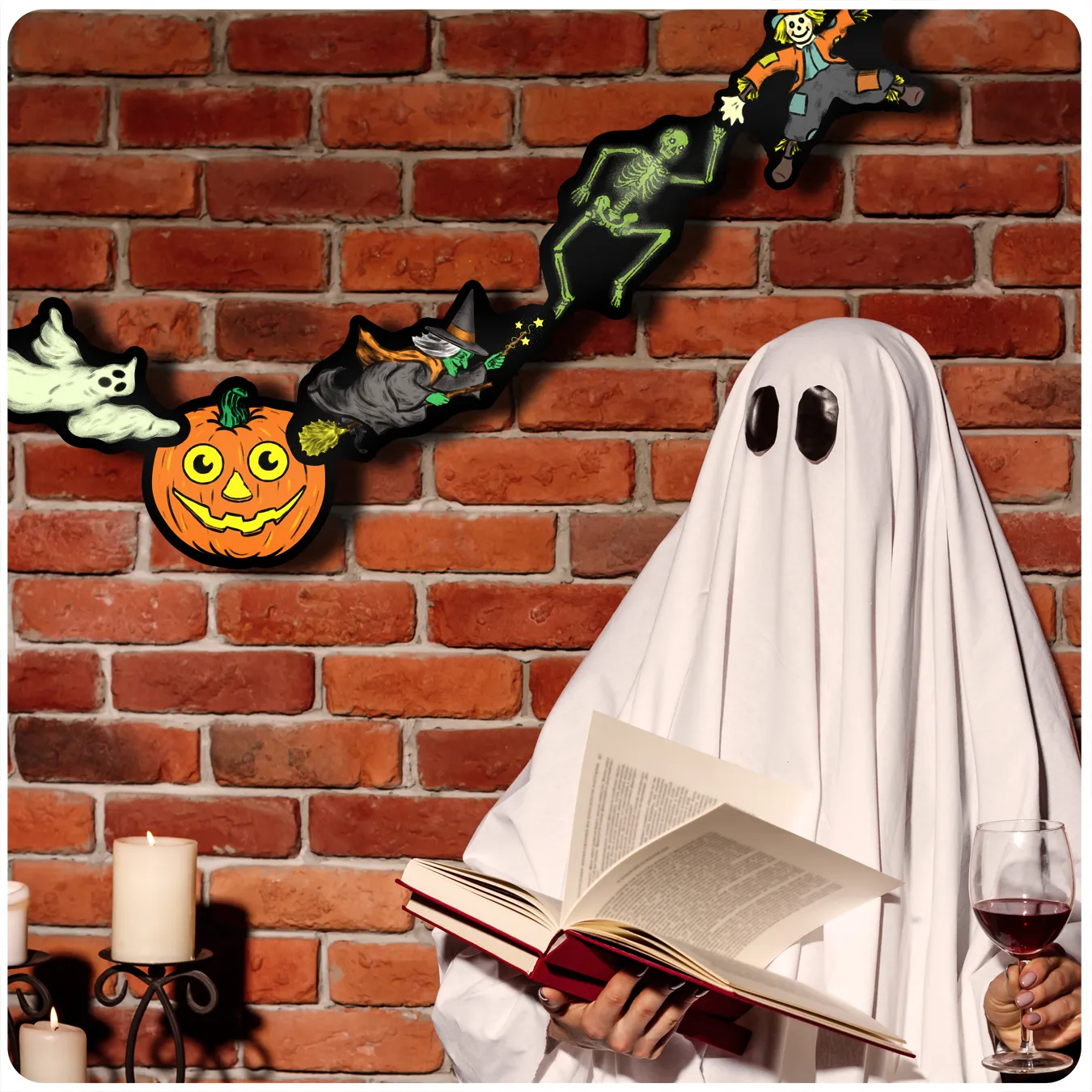 Jointed Halloween Friends Cutout Banner