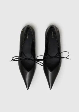 Nikki Flats - Black