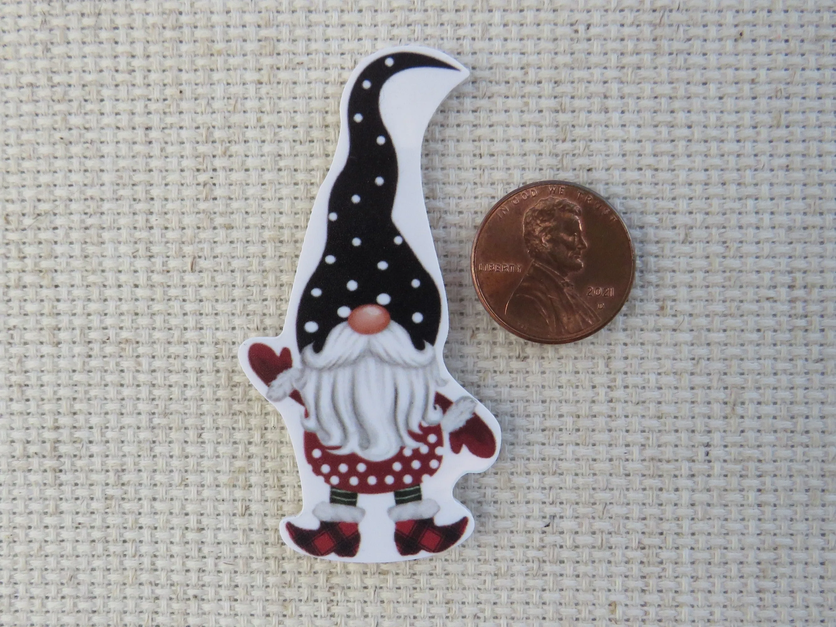 Polka Dot Gnome Needle Minder, Cover Minder, Magnet