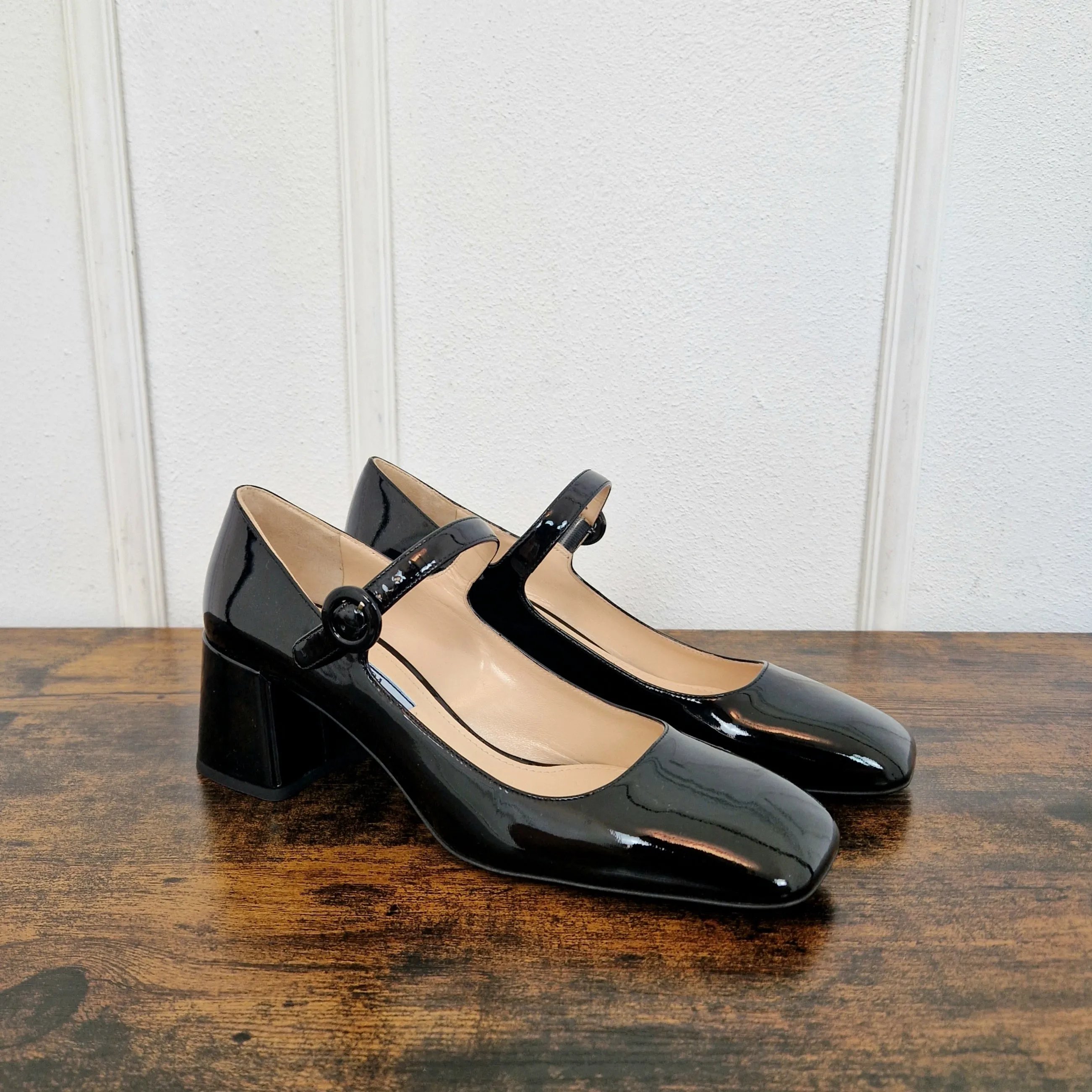 Prada | Mary Jane vernice nera nr.36.5