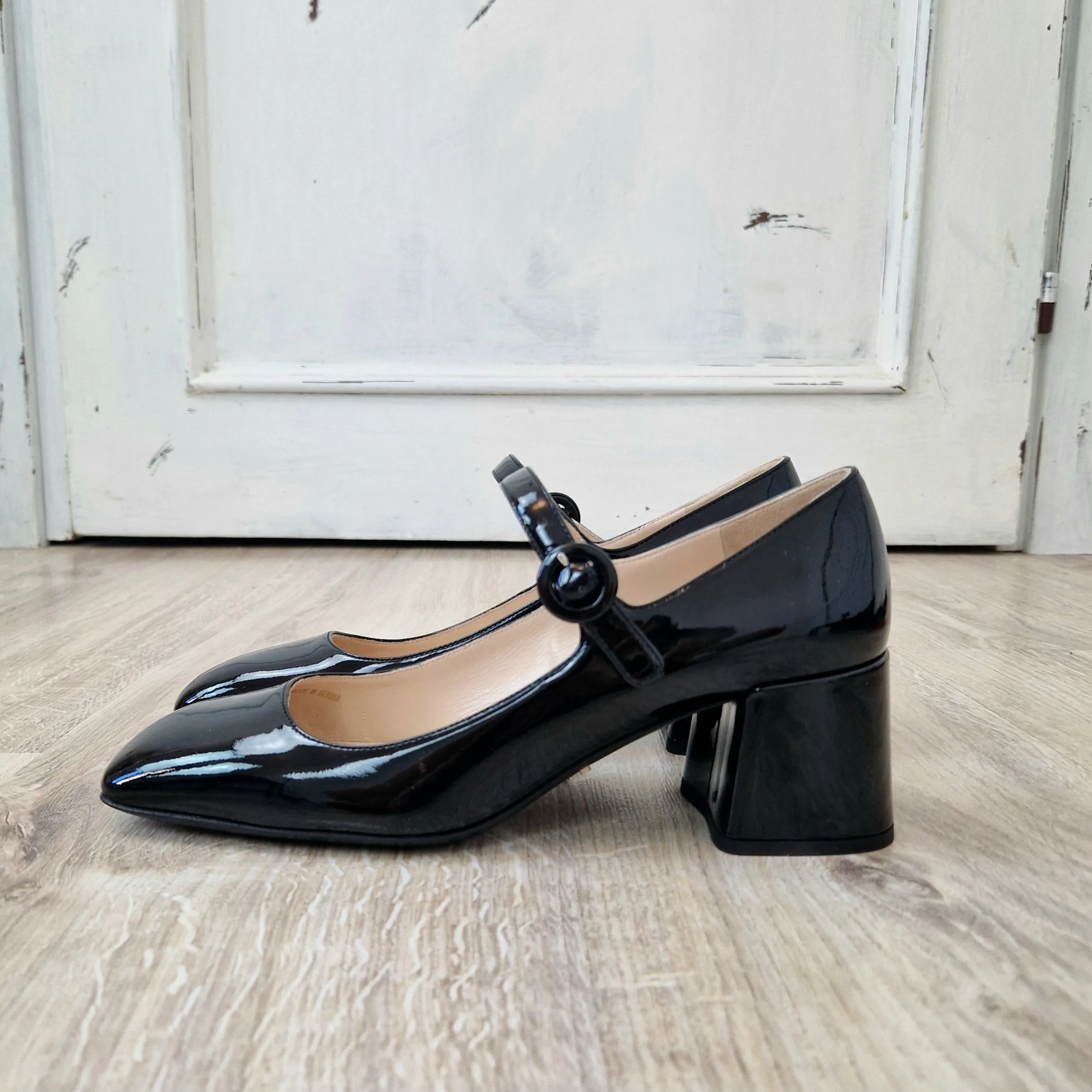 Prada | Mary Jane vernice nera nr.36.5