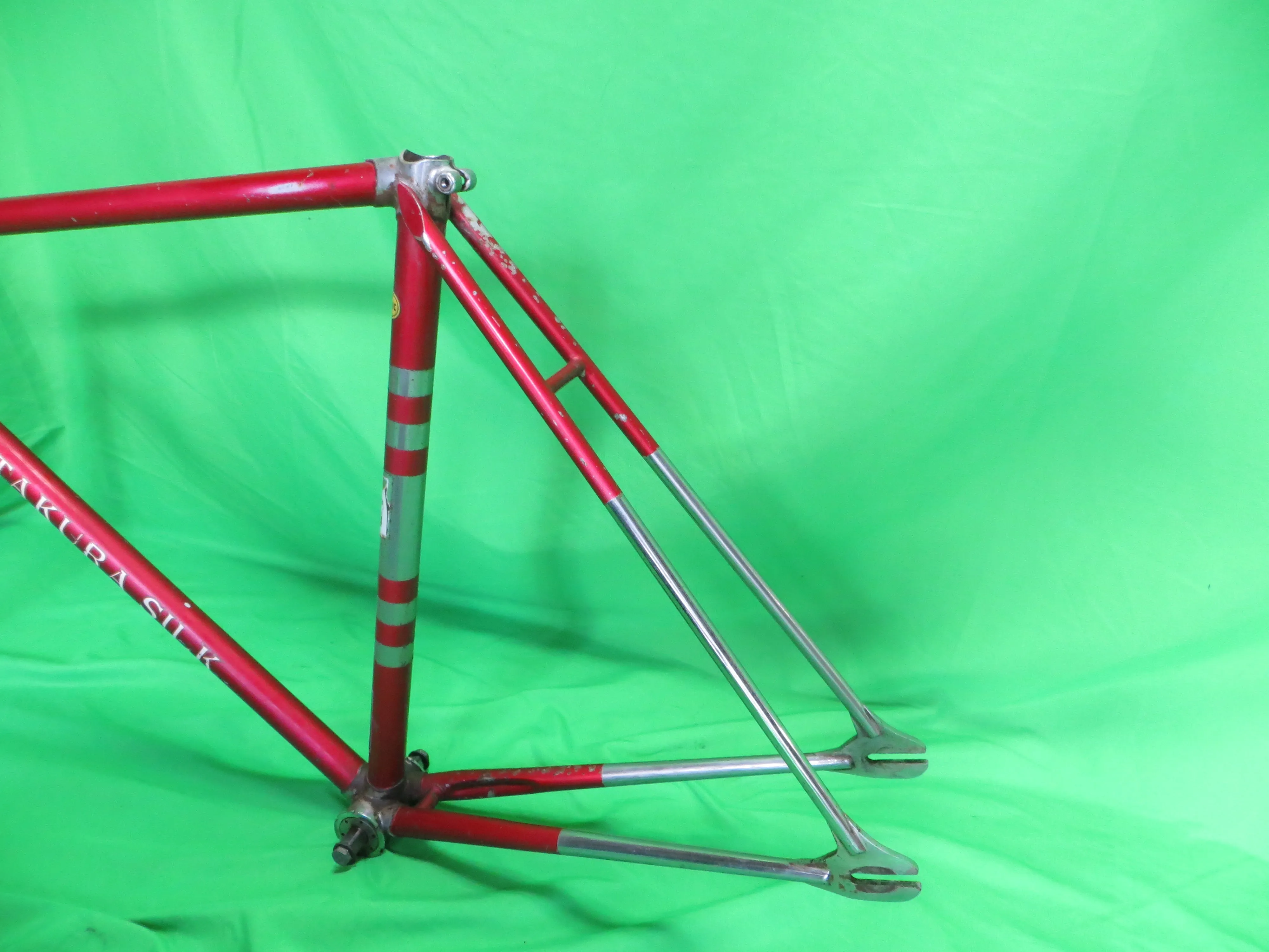 Super Rare! Vintage 1973 Katakura Silk // Candy Red/ Chrome Plated  // 51cm