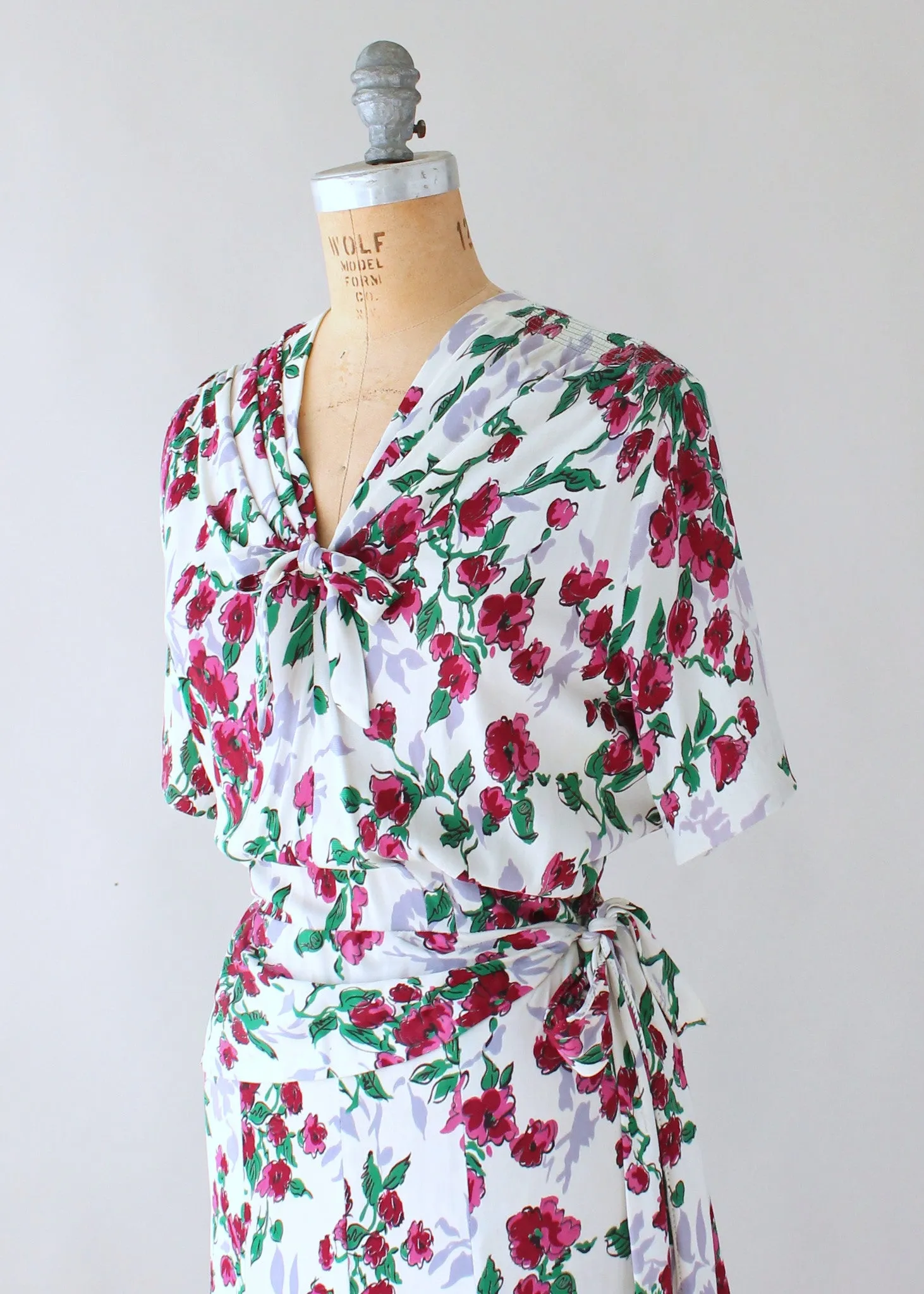 Vintage 1940s Magenta Flowers Rayon Jersey Dress