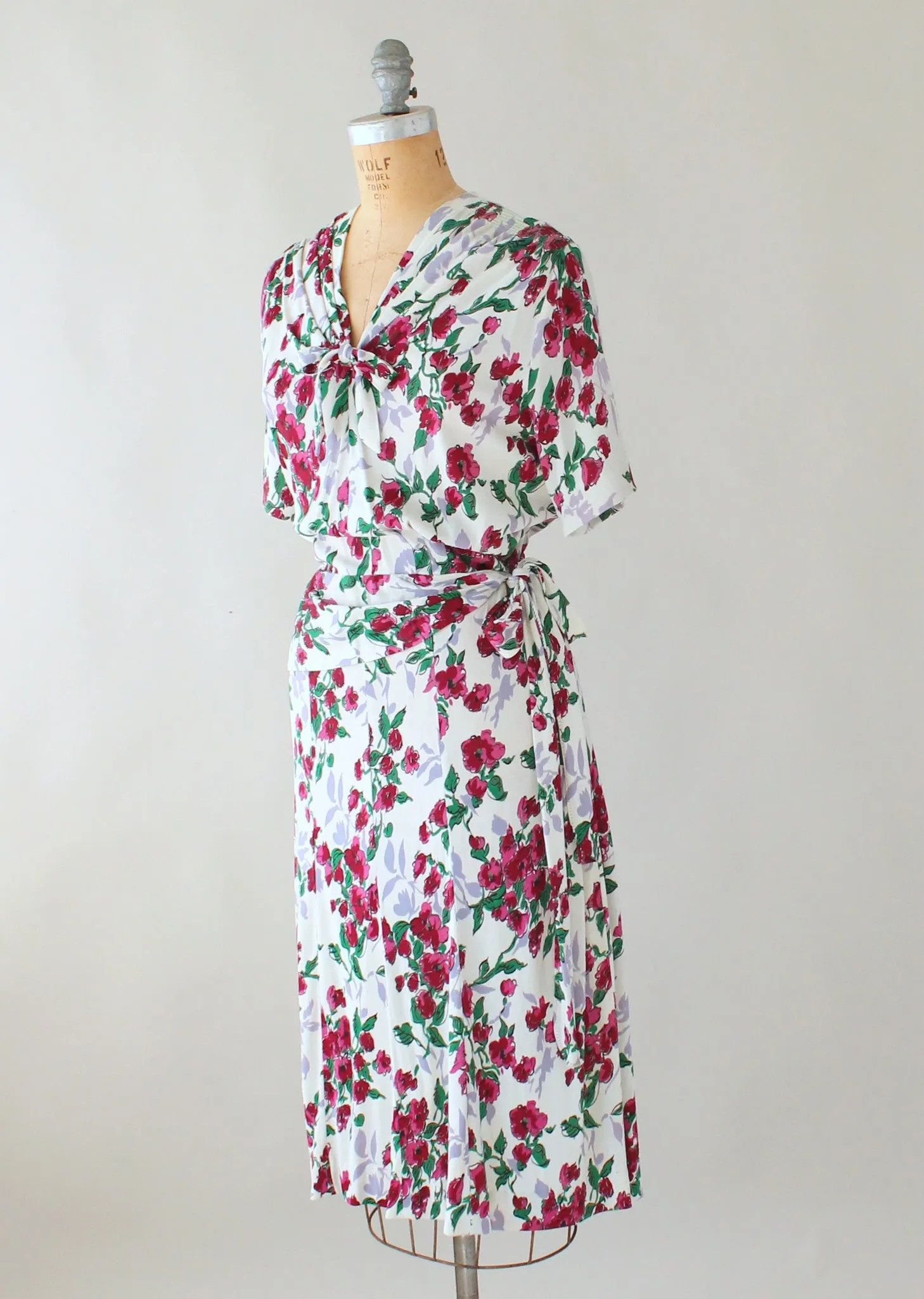 Vintage 1940s Magenta Flowers Rayon Jersey Dress