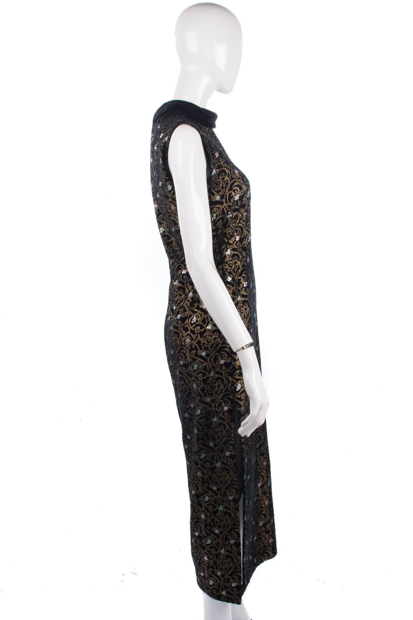 Vintage 1970's Sleeveless Long Dress Black and Gold Size 12