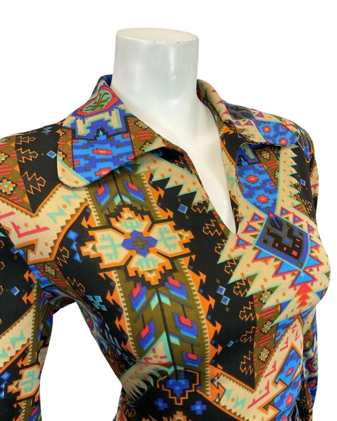 VINTAGE 60s 70s BEIGE BLACK BLUE RED AZTEC GEOMETRIC MOD BLOUSE 14 16