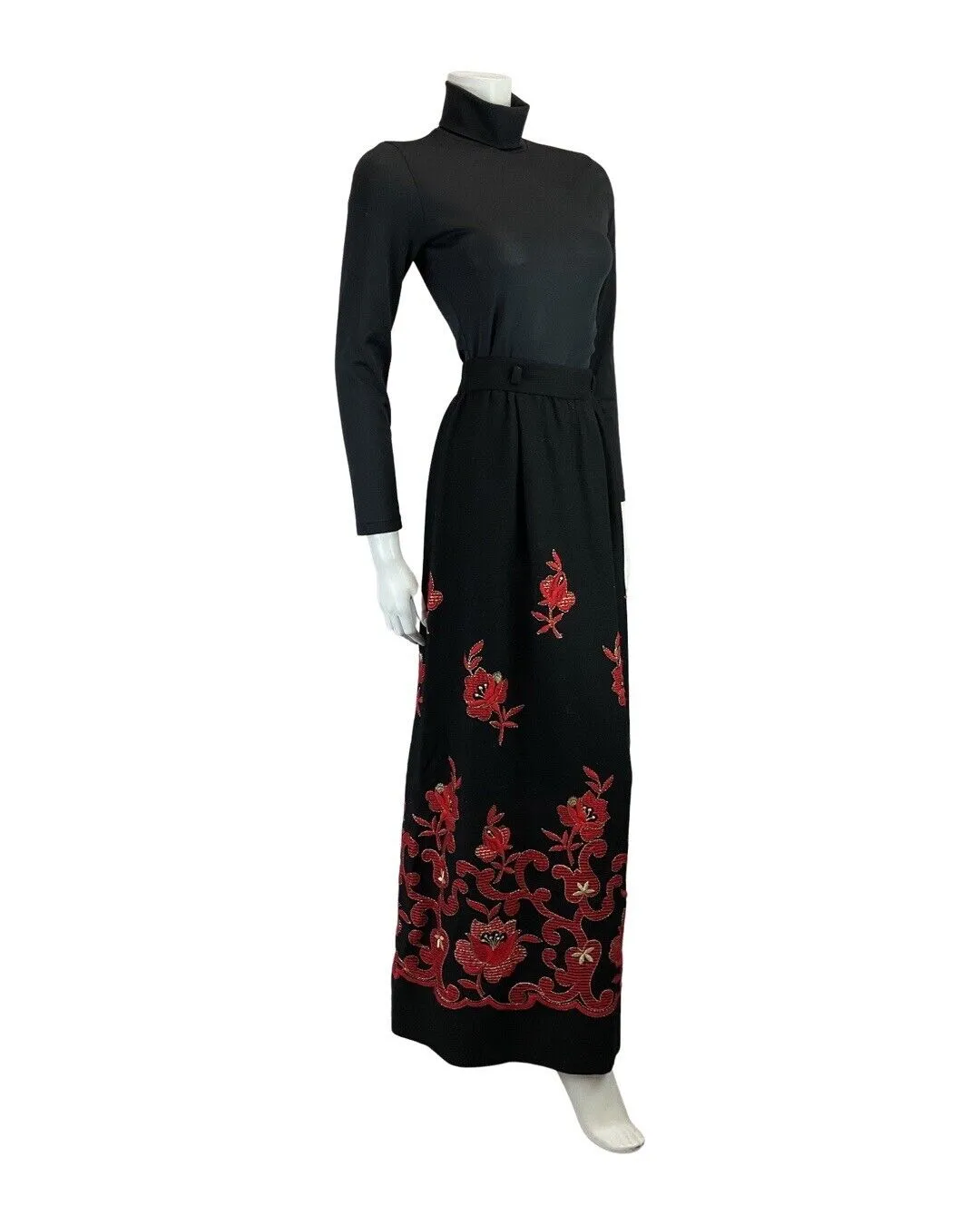 VINTAGE 60s 70s BLACK RED FLORAL EMBROIDERED BOHO FOLK WOOL MAXI SKIRT 6