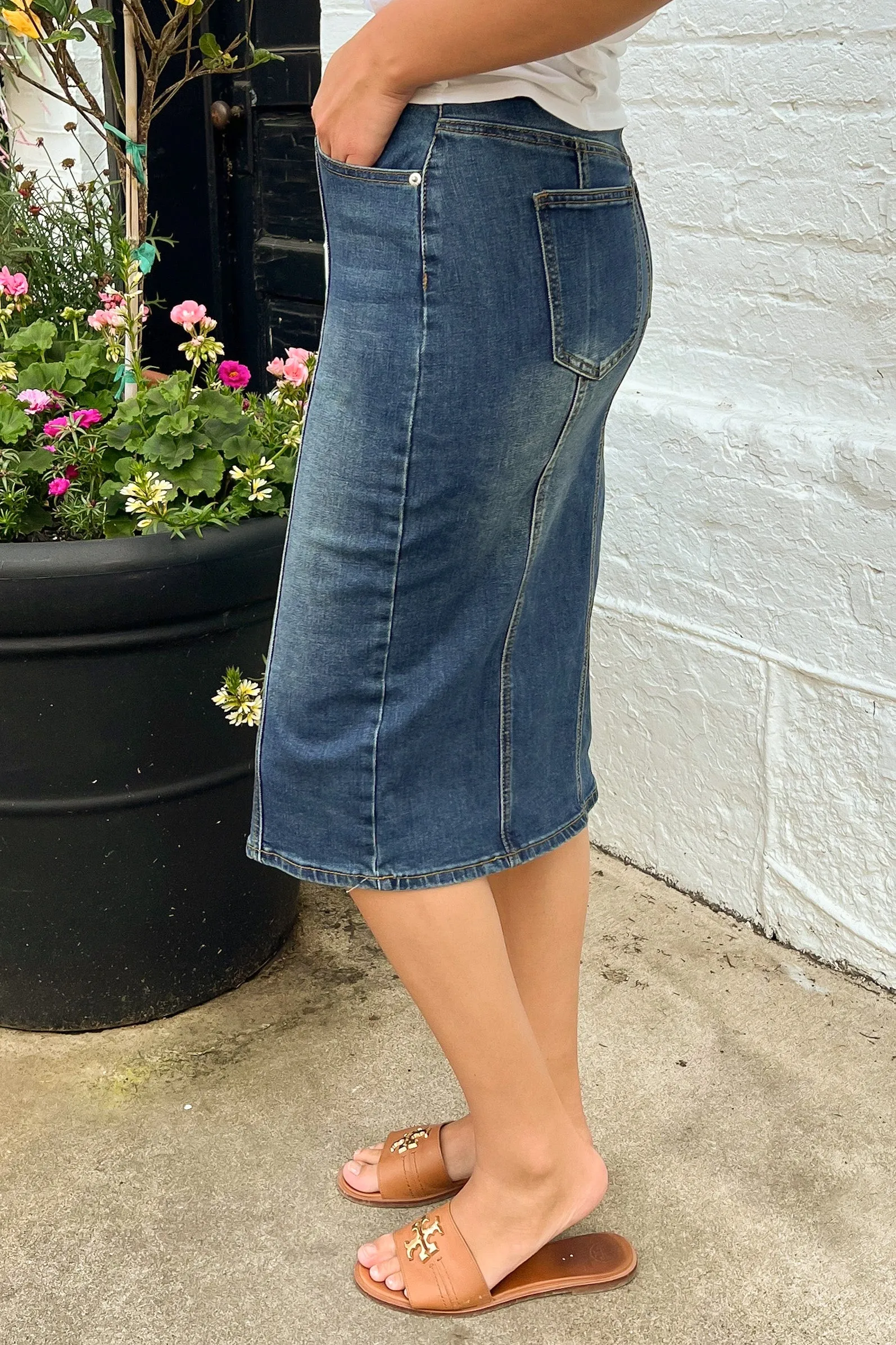 Wrenley Panel Denim Skirt in Vintage Wash